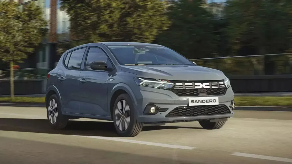 Dacia Sandero - лидер продаж в Европе