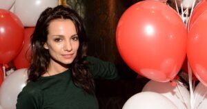 Дочь Светиковой упала с кровати: семья в шоке