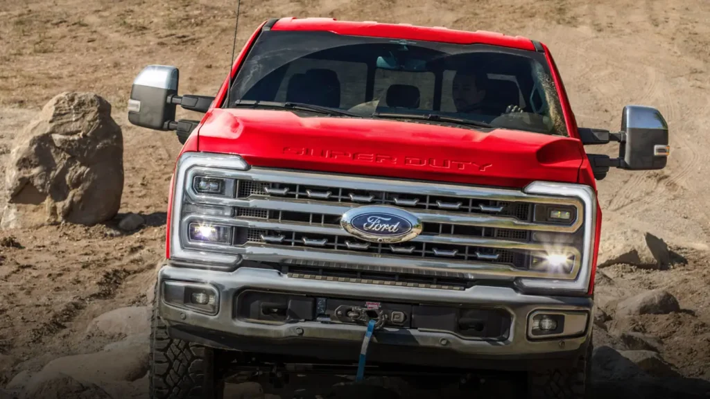 Ford F-350 Super Duty получит обновление: новые детали и возможный гибрид