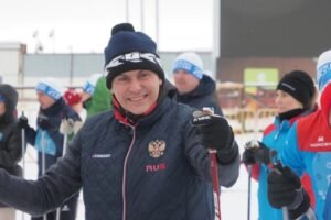 Глава Мордовии Артём Здунов принял участие в «Лыжне России»
