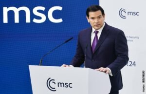 Госсекретарь США обсудил Украину с коллегами по G7