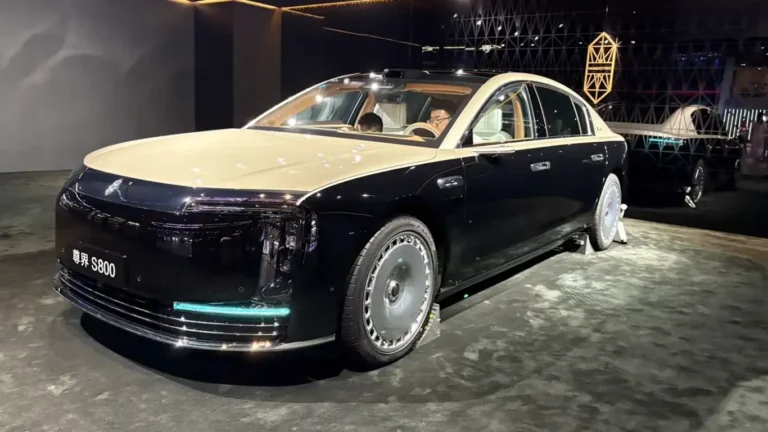 Huawei обновила флагманский седан Maextro S800: больше мощности и технологий