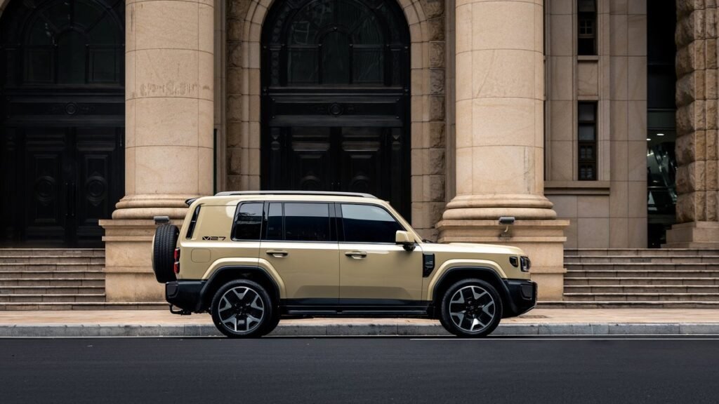 iCaur V27: Эксперт Уткина о шансах новинки на российском рынке