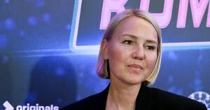 Юлия Бордовских показала редкое фото 18-летнего сына