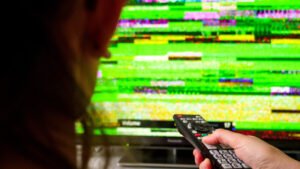 Казахстанцев предупредили о сбоях в работе ТВ и связи 5 февраля