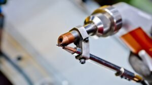 Конвейер для Lada Azimut модернизирован: лазерная сварка крыши