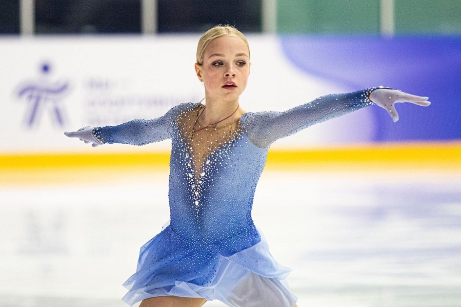 Костылева лидирует на первенстве России среди юниоров по фигурному катанию