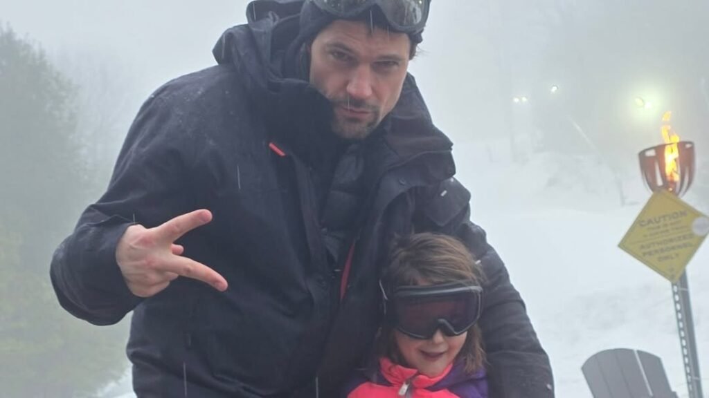 Козловский показал редкие фото своей 6-летней дочери