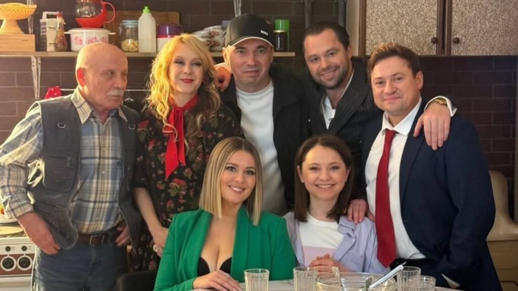 «Легенды «Универа»: Гогунский показал звезд сериала и анонсировал продолжение»