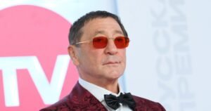 Лепс ответил на критику: здоровье и работа важнее внешности