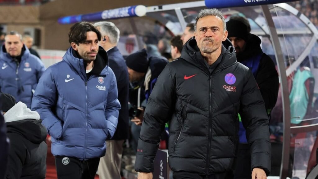 Луис Энрике: «ПСЖ» преодолел испытание двумя пропущенными голами в начале матча с «Монако»