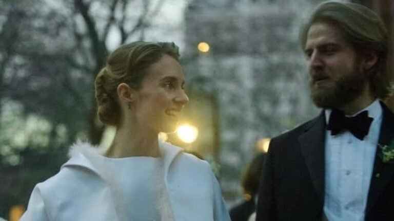 Майя Хоук подтвердила свадьбу с Хатсоном в День святого Валентина