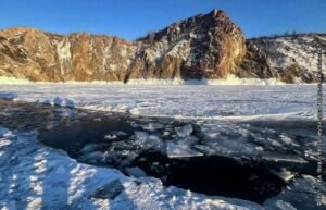 Нелегальный перевозчик: туристы из КНР погибли на Байкале