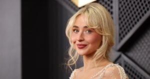 Неожиданный бьюти-тренд на «Грэмми»: звезды выбирают сдержанность