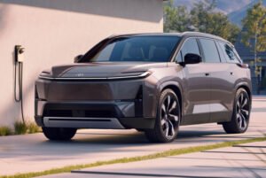 Новый электромобиль Toyota Highlander дебютировал в США