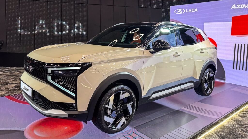 Новый кроссовер Lada Azimut: АвтоВАЗ готовит защищенный от ржавчины автомобиль