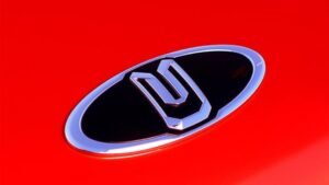 Новый логотип завода «Москвич»: эволюция стиля