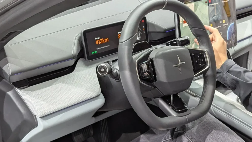 Polestar возвращает физические кнопки: отказ от минимализма