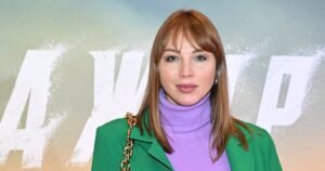 Полина Диброва опубликовала редкие фото с первенцем в честь его 16-летия