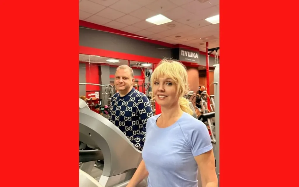 Продюсер Борис Рубиновский показал фото с Валерией в Ижевске