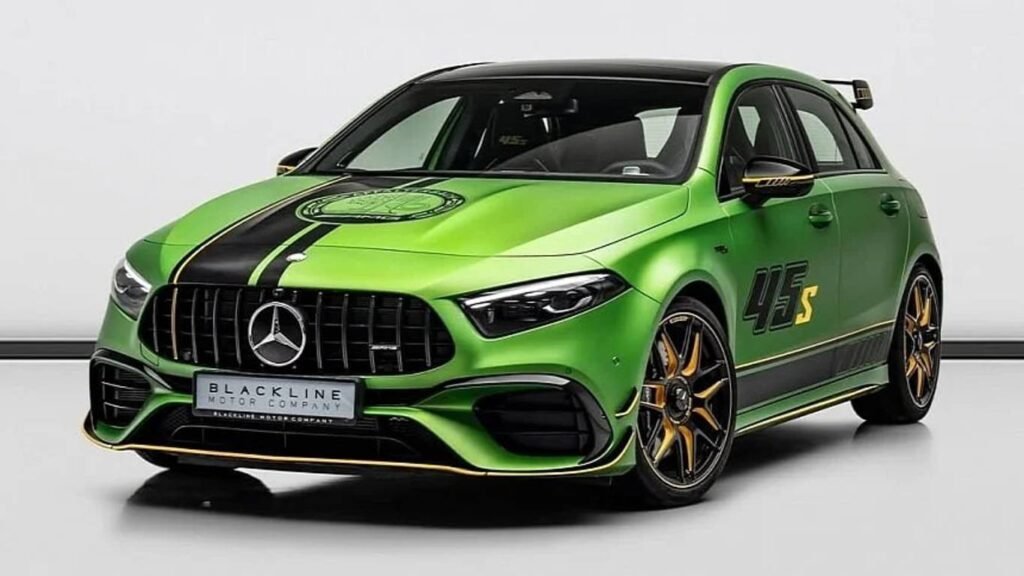 Редкий Mercedes-AMG A 45 S с пробегом 2 700 км выставлен на продажу в ОАЭ