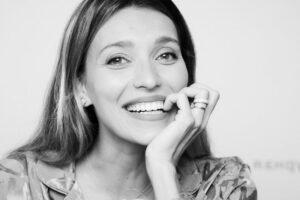 Регина Тодоренко ушла из «Маски» после скандала с аллергией