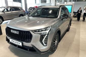 Российский авторынок: эксперты оценили финансовую емкость в 2025 году