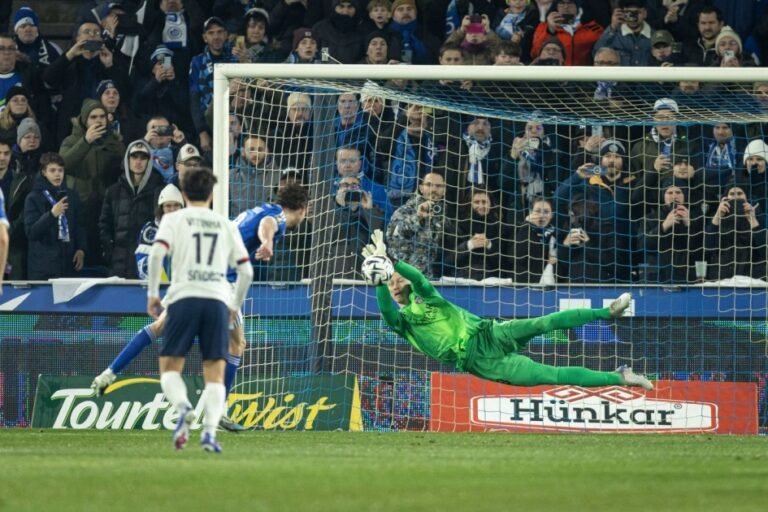Сафонов - герой «ПСЖ»! Матвей - лучший вратарь по отражению пенальти в топ-лигах