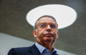 Сегуру лидирует на президентских выборах в Португалии