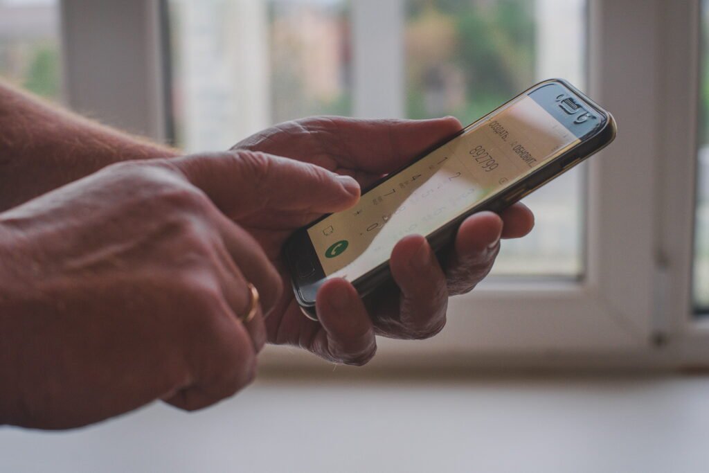 Штрафы за отсутствие домового чата в мессенджере MAX: до 300 тыс. руб.