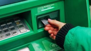 Снижение ставок ударило по залоговым кредитам