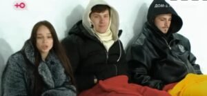 Соня Гриневская ищет подход к бабушке Никиты Гуранды