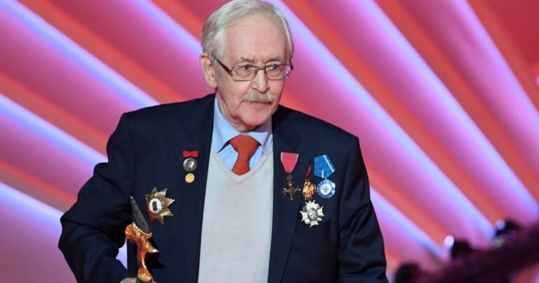 Состояние здоровья Василия Ливанова: бывшая невестка рассказала о последних новостях