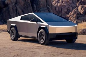 Tesla Cybertruck в новой базовой версии - самый доступный пикап