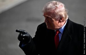 Трамп призвал Зеленского к переговорам о мирном соглашении с Россией