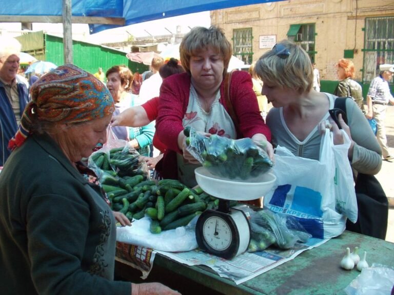 Цены на огурцы в Воронеже: почему они дороже мяса