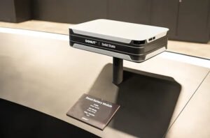 Твердотельный аккумулятор Donut Lab заряжается на 80% за 5 минут