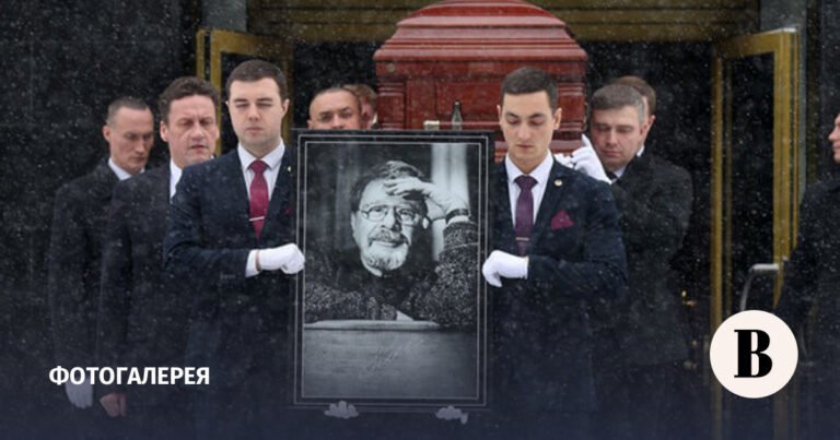 В Москве простились с Генрихом Падвой, символом российской адвокатуры