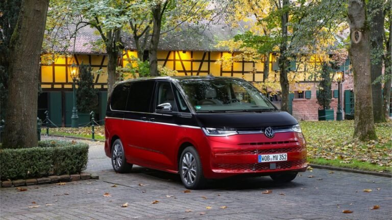 В России стартовали продажи Volkswagen Multivan 2026: цены шокируют