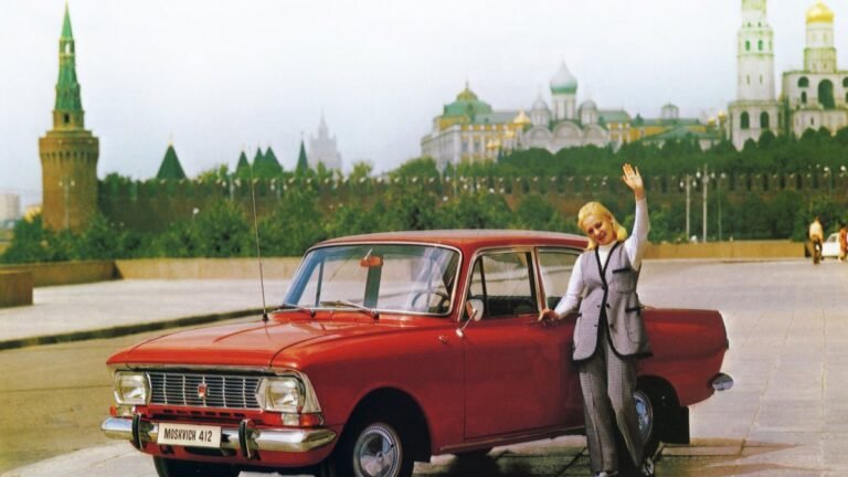 В Удмуртии обнаружен новый 'Москвич-412' в состоянии с завода