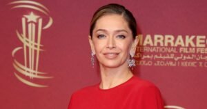 Вера Брежнева отмечает 44-летие: семейный вечер и праздник