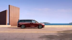 Voyah представила новинки для российского рынка: обновлённый минивэн Dream+