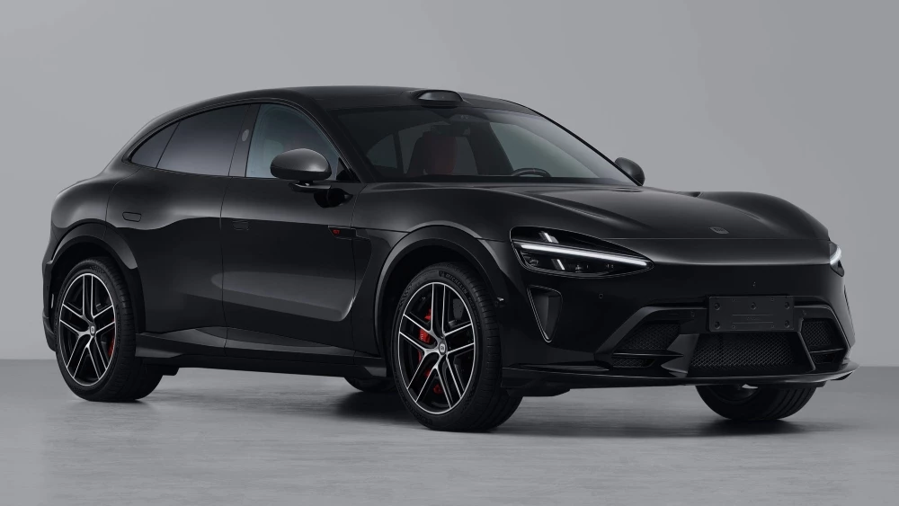 Xiaomi представила экстремальный электрический кроссовер YU7 GT