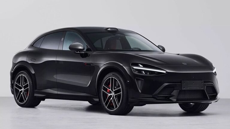 «Заряженный» Xiaomi YU7 GT с мощностью более 1000 л.с. показали на фото