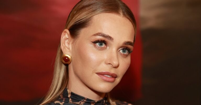 Звезда «Универа» Мария Хилькевич поделилась снимком в крошечном бикини