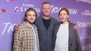 Алексей Серебряков с детьми: редкий выход в свет с дочерью и сыном