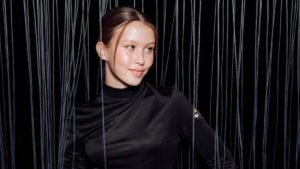 Анна Пересильд в готическом образе поразила поклонников