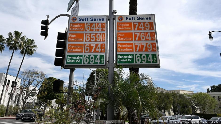 Блокада Ормузского пролива: угроза мировому ВВП в 2,9%