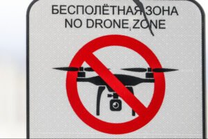 Более 20 БПЛА уничтожено над Ленобластью: атака на промзону Киришей