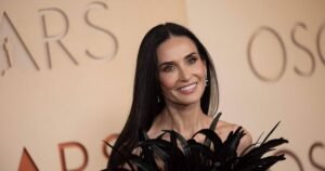 Деми Мур трогательно поздравила Брюса Уиллиса с 71-летием